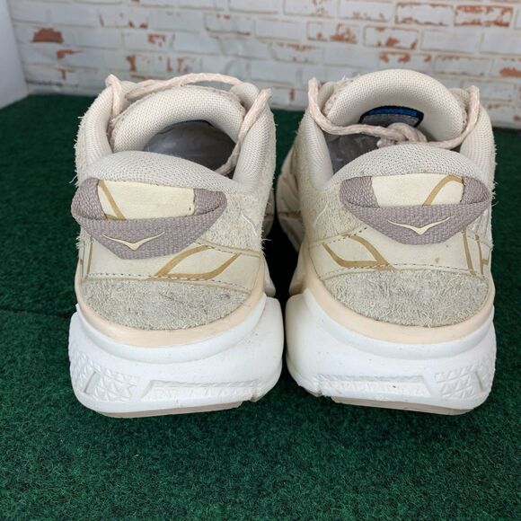 Hoka One One Elite Terrain System Clifton L Suede size 7 1150910-GTL - Picture 8 of 12